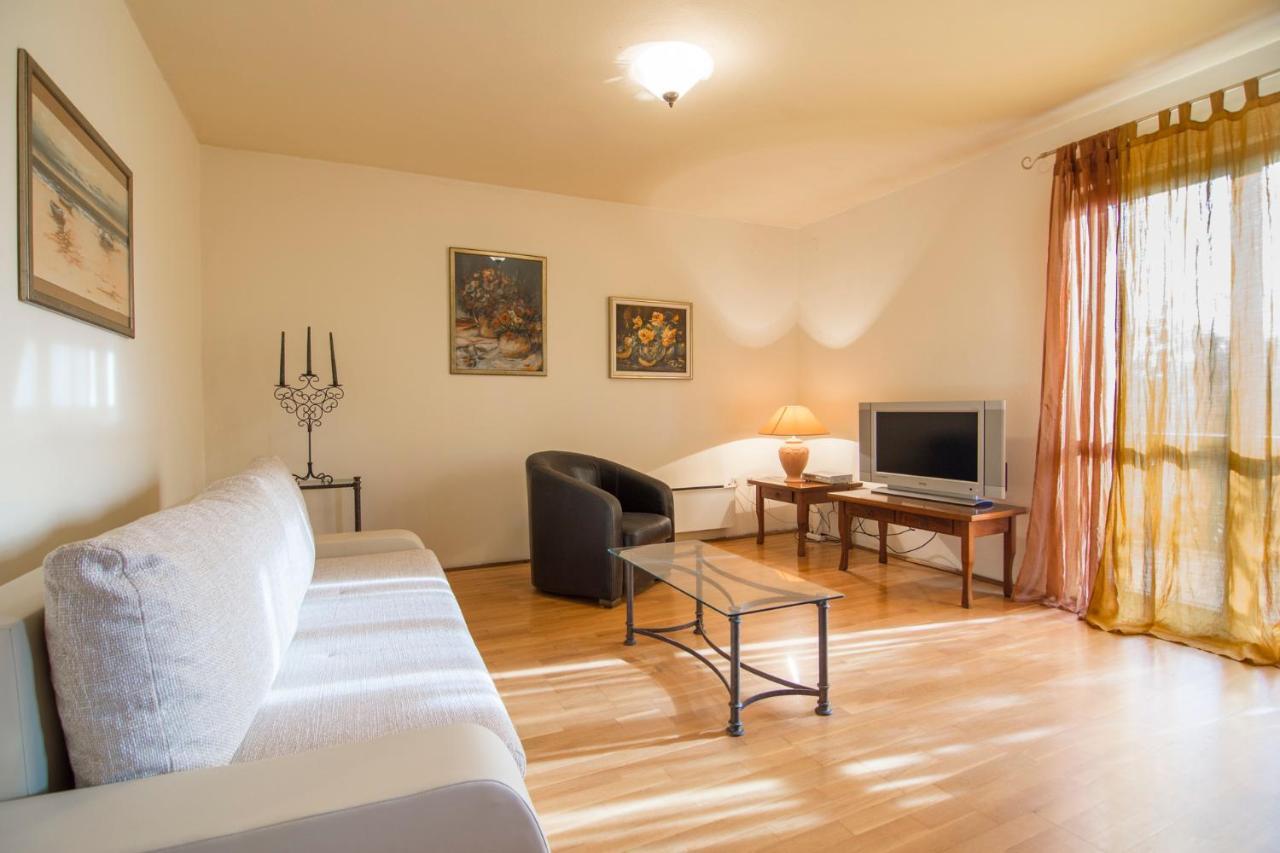 Apartments Emil 769 Fažana Eksteriør billede